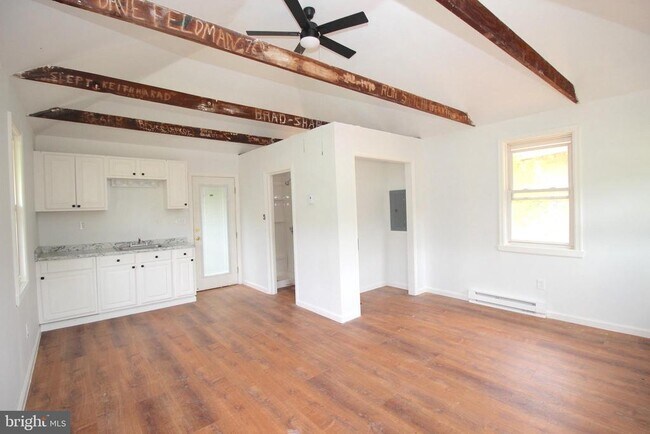 Building Photo - 1200 N Grange Ave