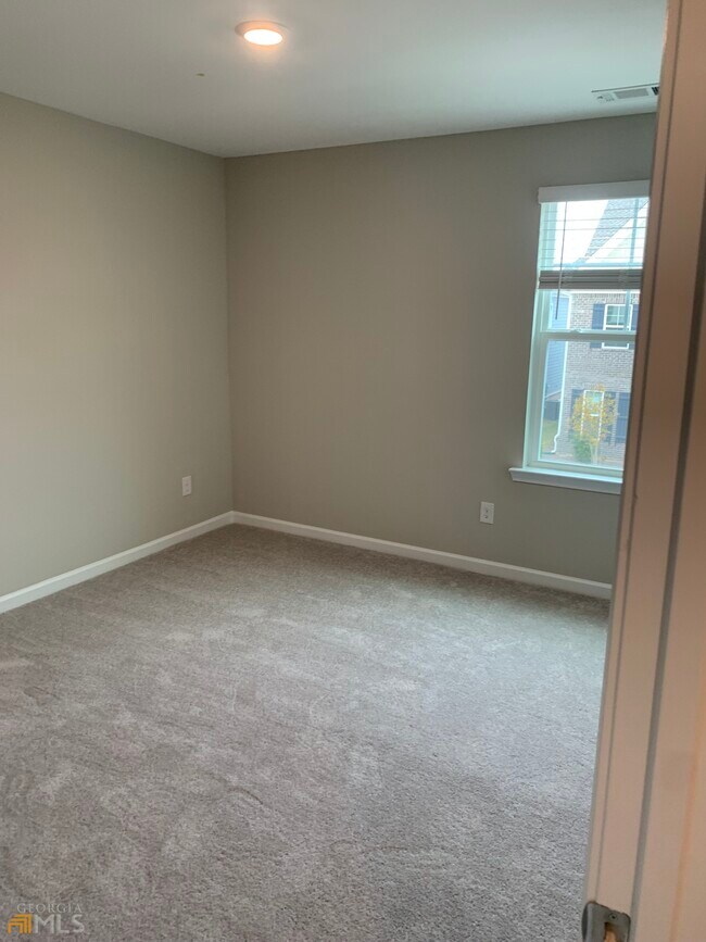 Building Photo - 4287 Waxwing St