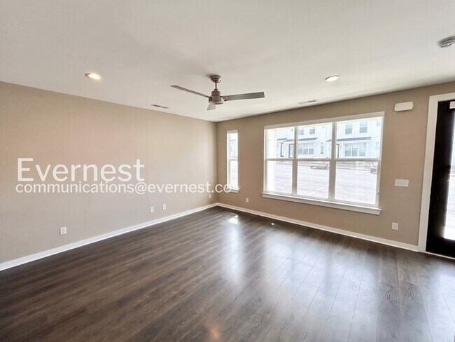 Foto del edificio - Limited Time Special Offer / Charming 3-Bedroom Home in a Convenient Location / Pet Friendly / Av...