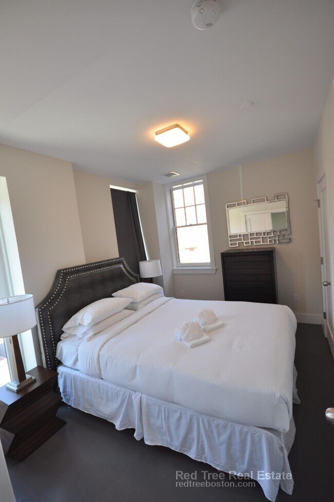 Photo - 659 Massachusetts Ave Apartment