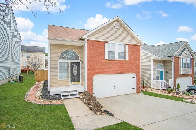 Building Photo - 3721 Longview Dr