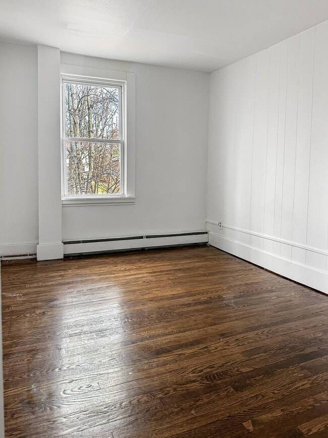 Foto del edificio - 35 Terrace Dr