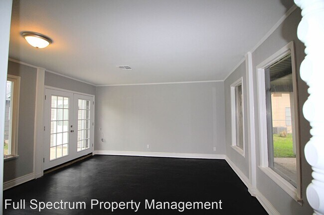 Building Photo - 3 br, 1 bath House - 2115 Westvale