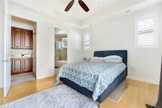 Building Photo - 11323 Huston St