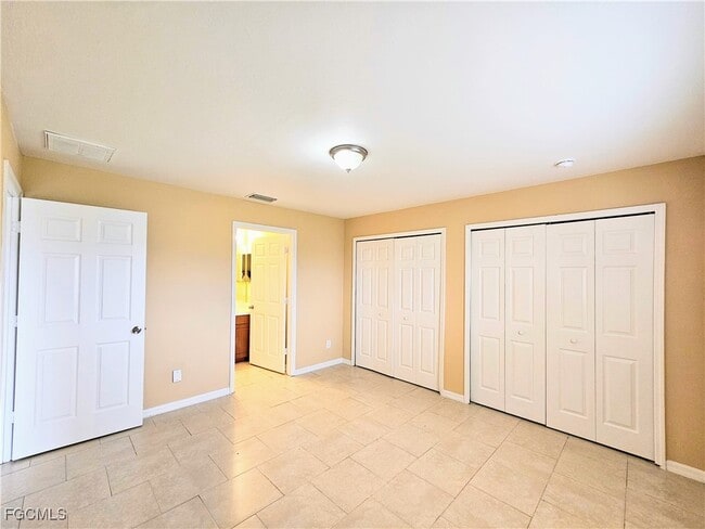 Building Photo - 1114 Harry Ave S