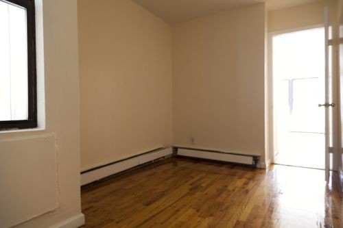 Building Photo - 512 W 48th St