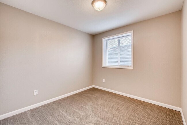 Photo - Remodeled Garden Level Unit in a Prime Location Apartment