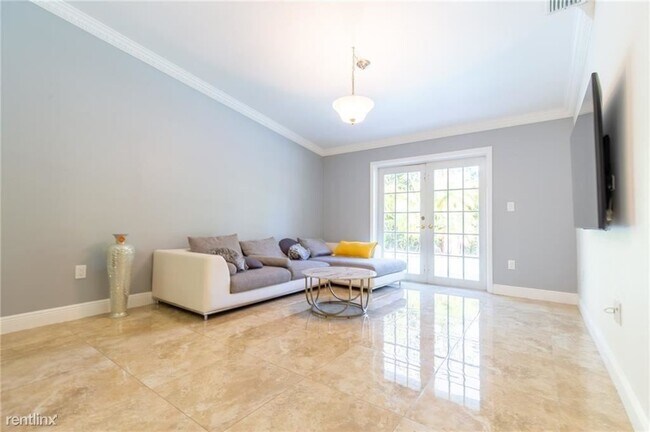 Building Photo - 4 br, 2 bath House - 11273 SW 55th St