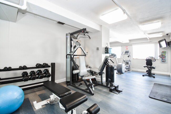 Foto del edificio - 1530 Beacon St