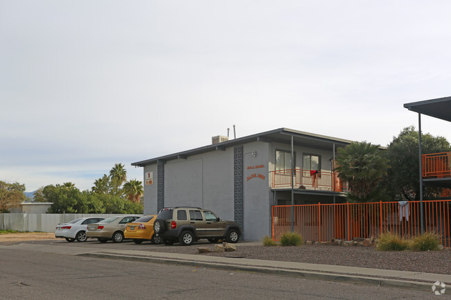 Building Photo - Olive Tree Apartments