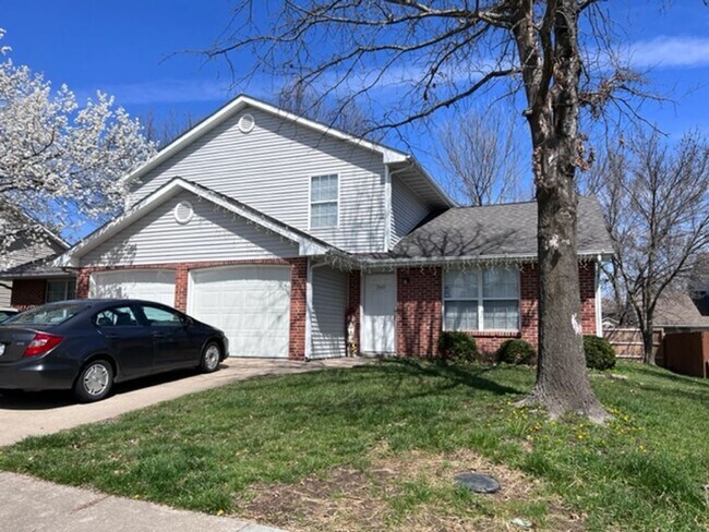 Foto del edificio - 3569-3571 Prescott Dr