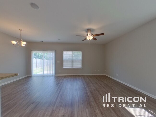 Building Photo - 740 Helmsman Ln