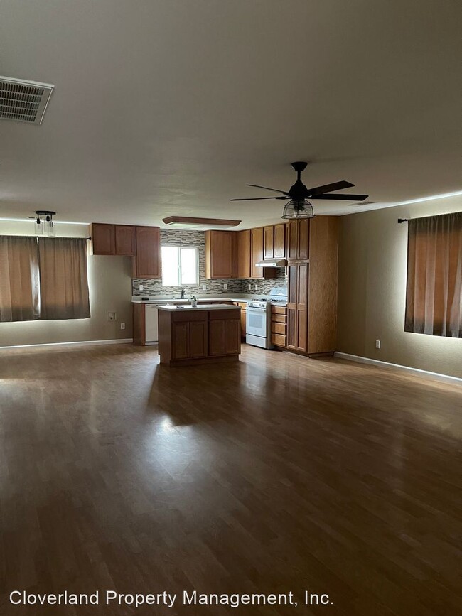 Building Photo - 3 br, 2 bath House - 9942 S. Lockhart Rd.