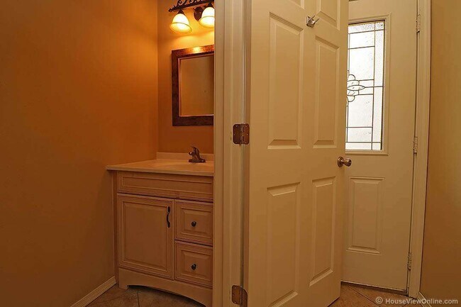 Foto del edificio - Brookshire 1315/1317