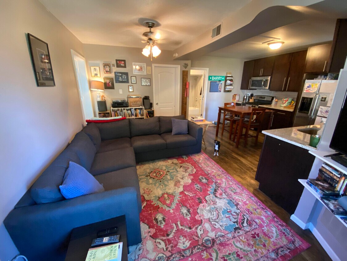 Living Room 2 - 3813 N Bernard St