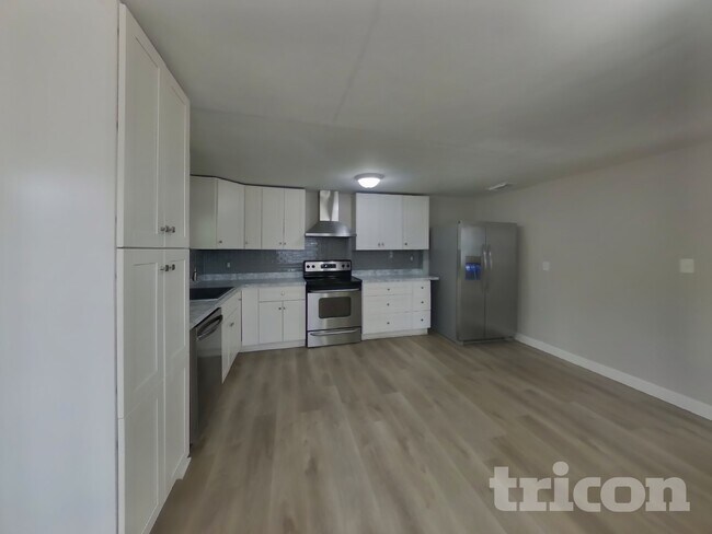 Foto del edificio - 5807 Ricker Rd