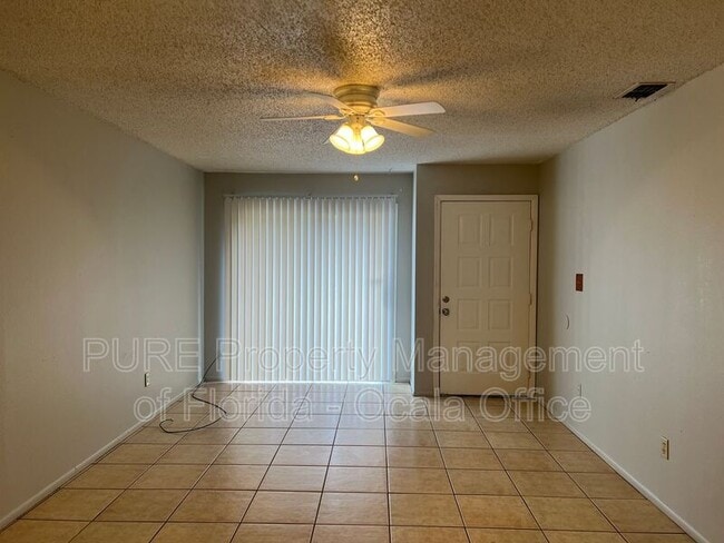 Building Photo - 5460 SE 30th Pl