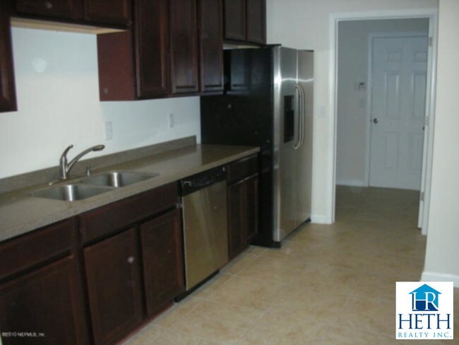 Foto del edificio - Ideal Location!