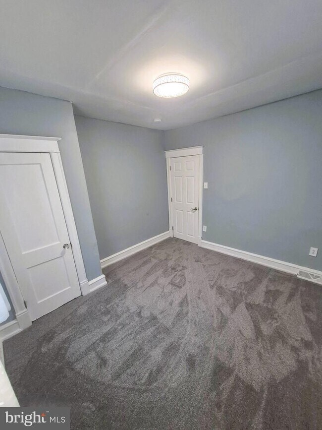 Foto del edificio - Freshly updated 3-bedroom, 1-bath home in Germantown