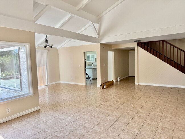 Foto del edificio - Large Single Story Home w/Loft