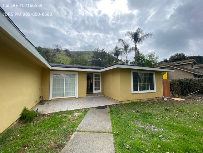 Building Photo - Chino Hills 3 Bedroom Home With Pool