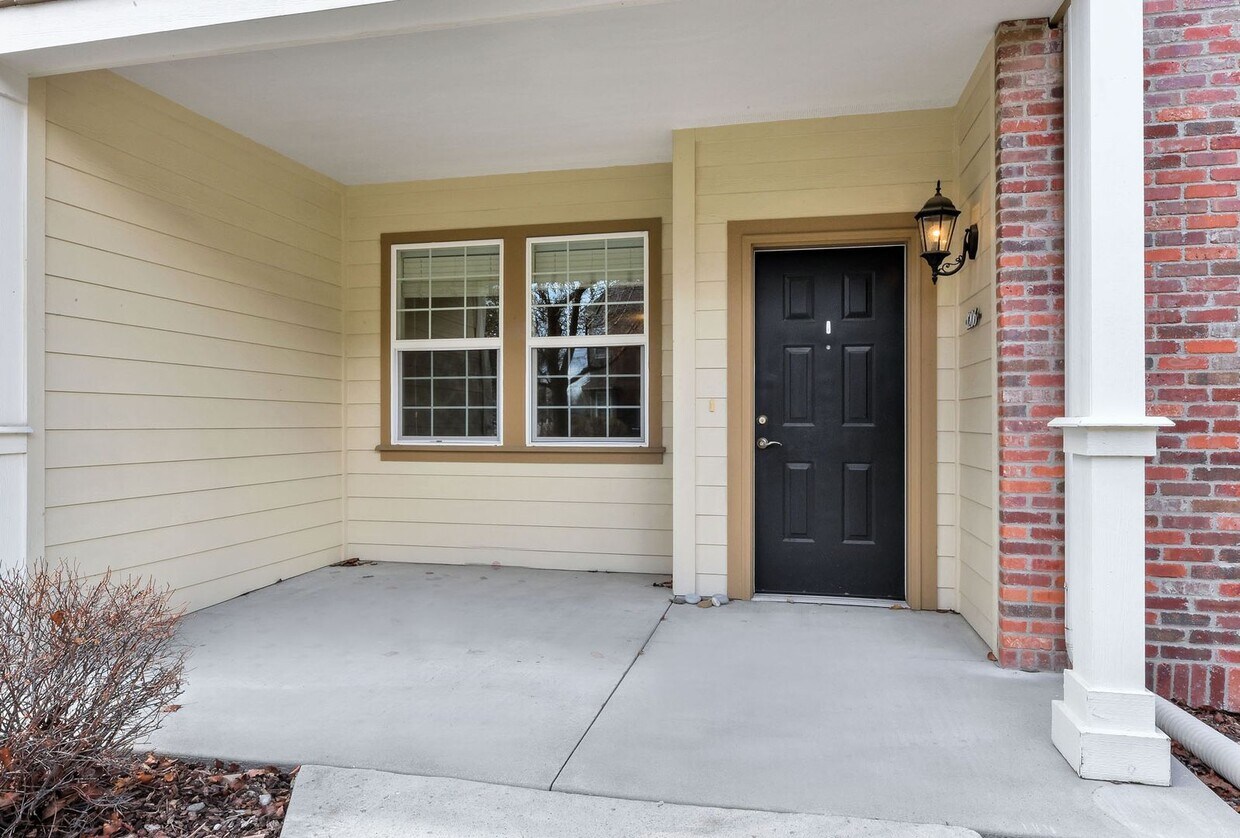 Primary Photo - Cute 2x1.5 Condo near Downtown Eagle with ...