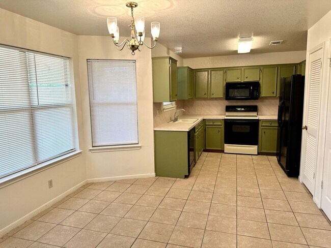 Foto del edificio - 4914 Peppermill Hollow - Call LONGHORN PRO...