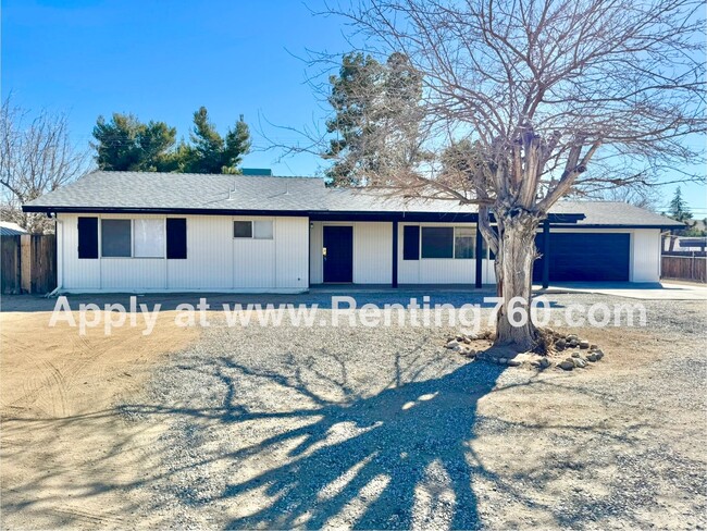 Building Photo - Spacious 2 Bedroom 2 Bathroom Home in Stor...