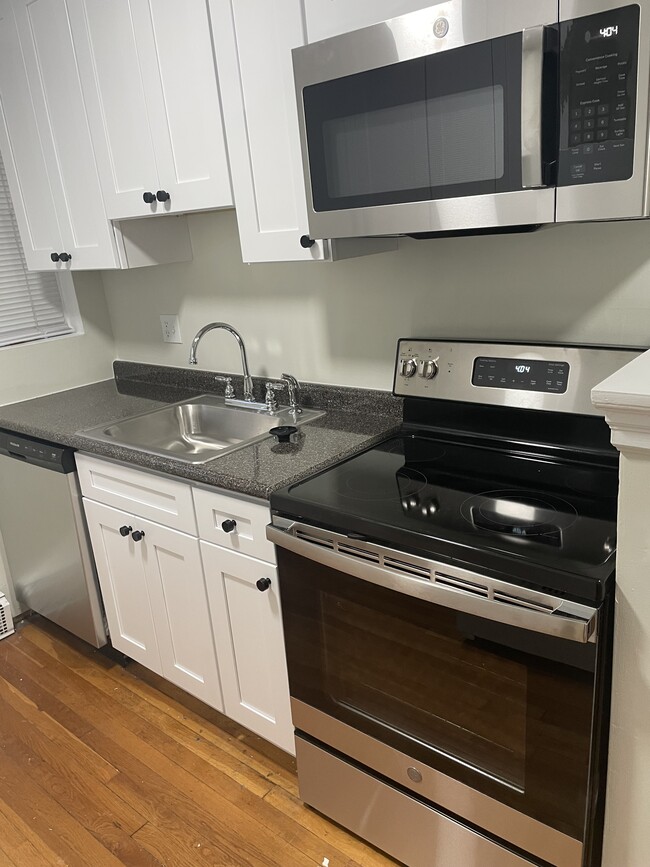 Foto del edificio - 400 Somerville Ave