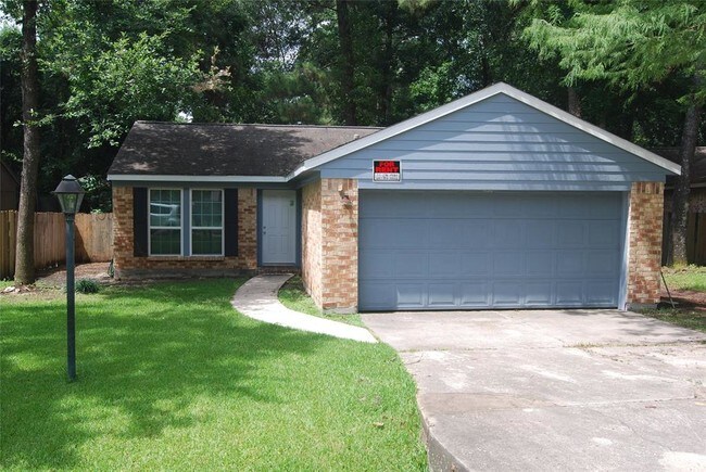 Building Photo - 8 Redberry Ct