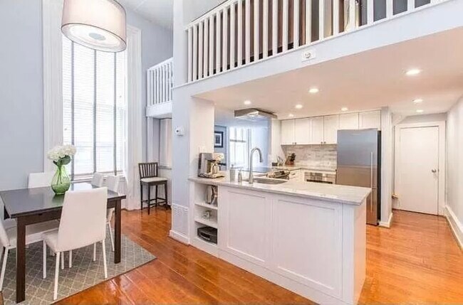 Foto del edificio - 1035 SPRUCE St