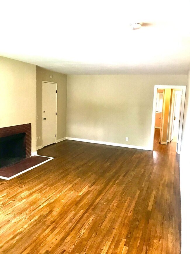 Foto del edificio - 4930-4930 Sawtelle Blvd