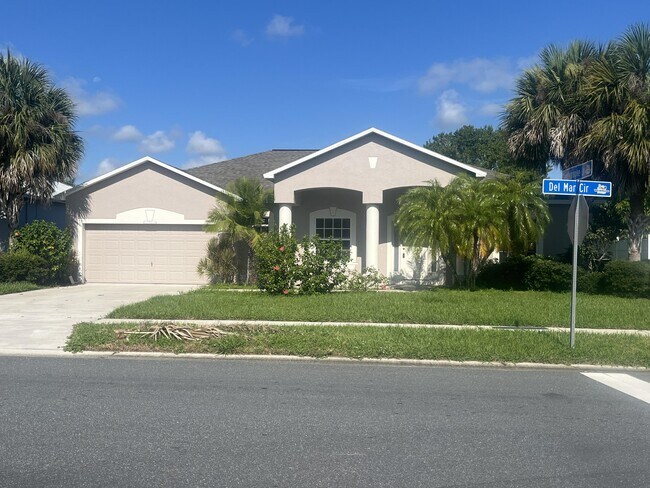 Building Photo - 782 Del Mar Cir