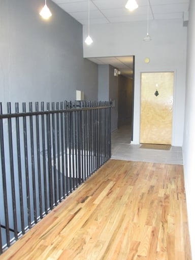 Common Hallway - 254 E Clayton St