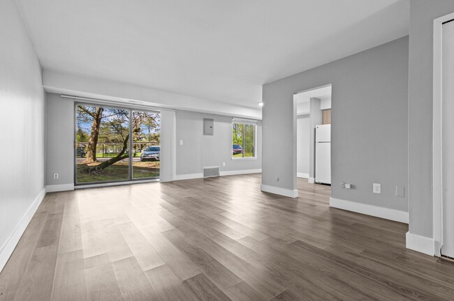 Building Photo - Northville Woods - Northville, MI