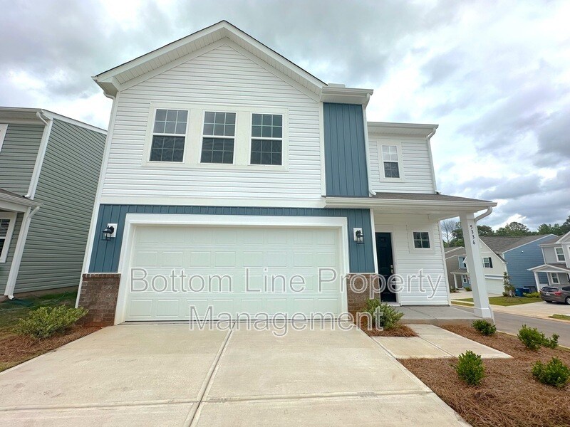 Foto principal - 5336 Small St