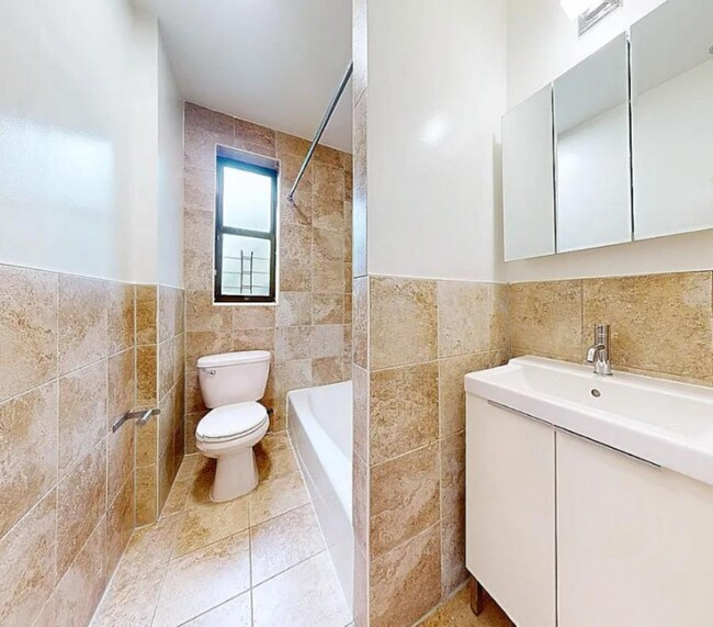 Foto del edificio - 3000 bedroom in NEW YORK NY 10031