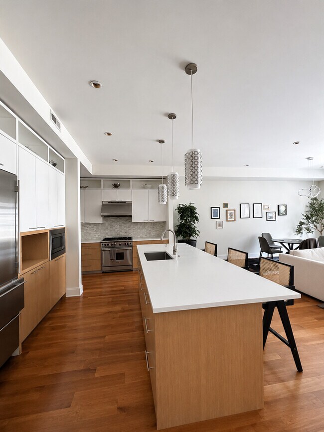 Foto del edificio - 2216 N Lincoln Ave
