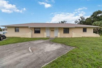 Building Photo - 284 Lomond Dr