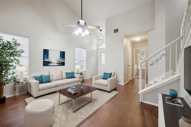 Building Photo - 2808 Greenlee Dr