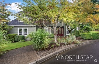 Building Photo - 2478 Marylview Ct