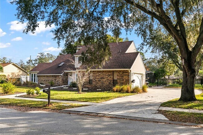 Foto del edificio - 4951 Courtland Loop