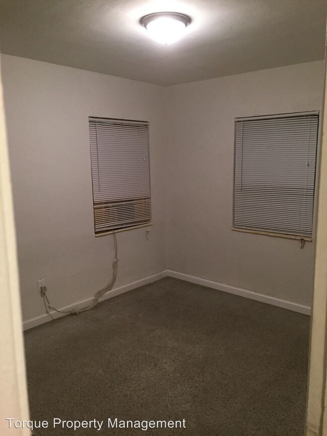 Foto del edificio - 532 NW 19th Ave