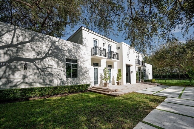 Foto del edificio - 6355 SW 114th St