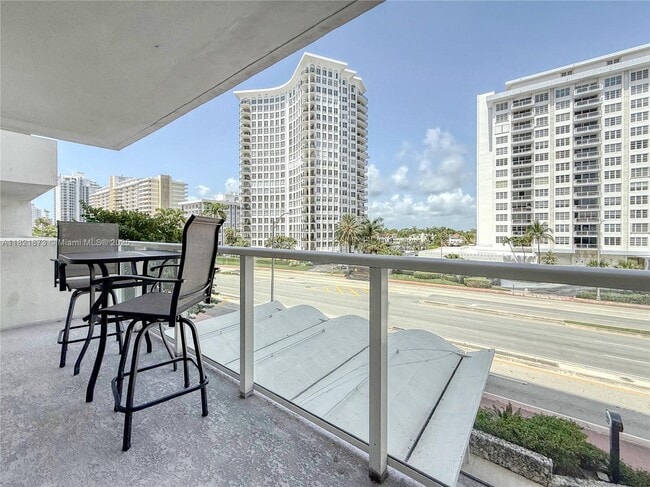 Building Photo - 5701 Collins Ave