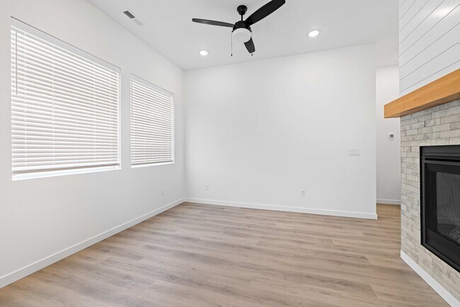 Building Photo - 4209 Saylor Ln