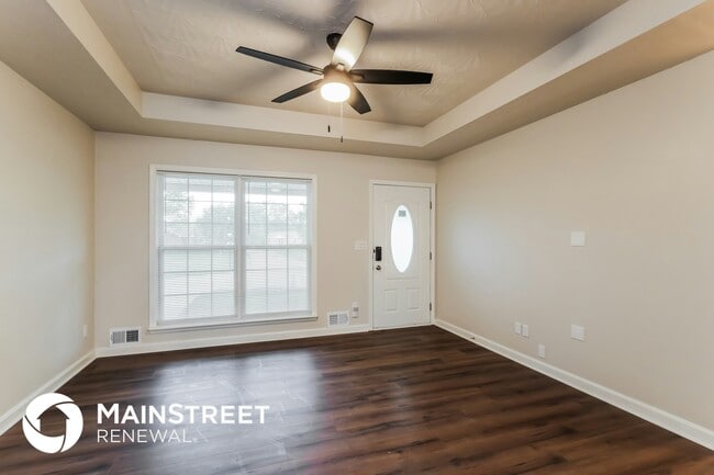 Building Photo - 277 Drake Dr