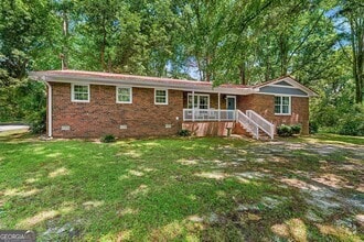 Building Photo - 237 Spears Cir