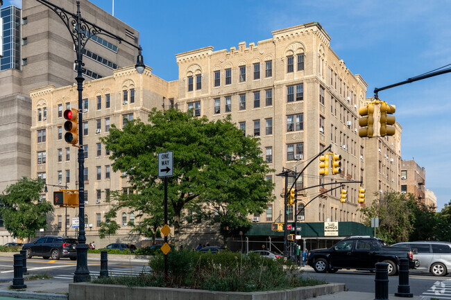 Foto del edificio - 1100 Grand Concourse