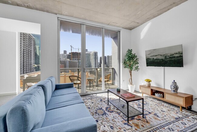 Foto del edificio - 245 SE 1st St